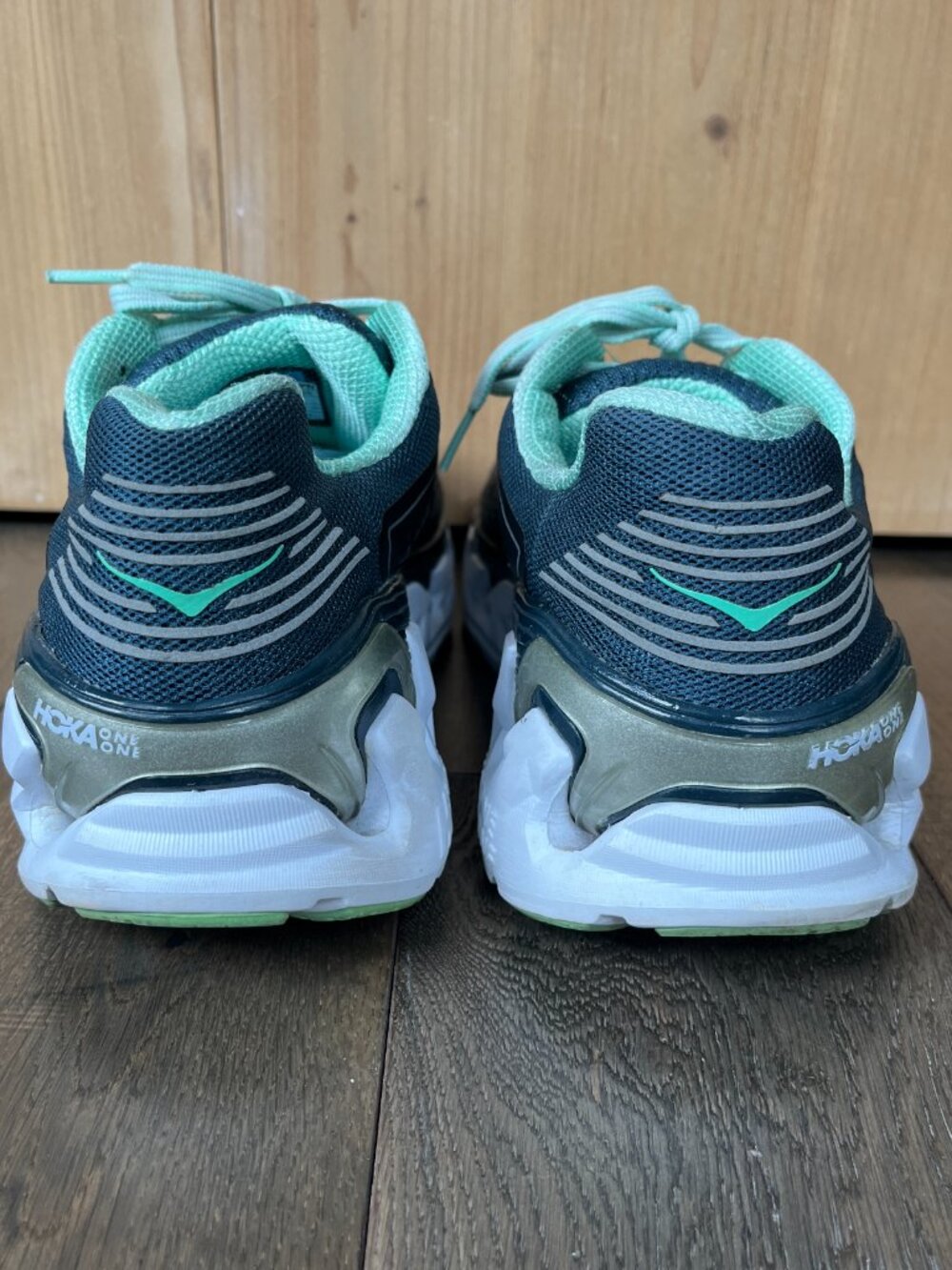 Hoka Vanquish 3 Running Shoes Midnight Navy Aqua Size 11 Women's - Picture 6 of 7